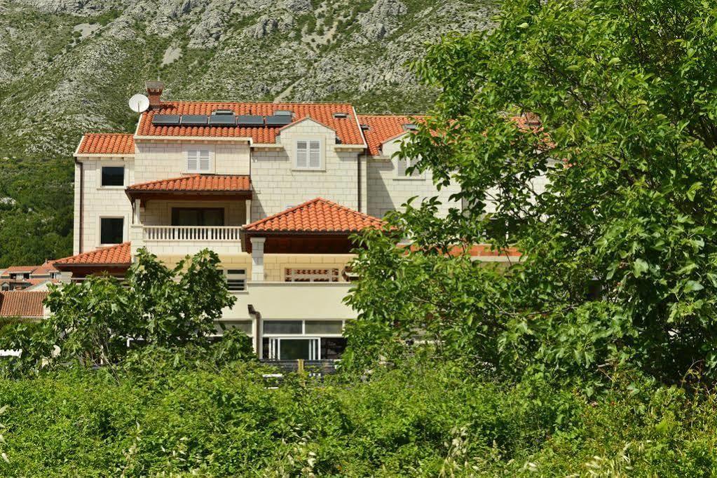 Apartments Mondo Mokošica Exterior foto